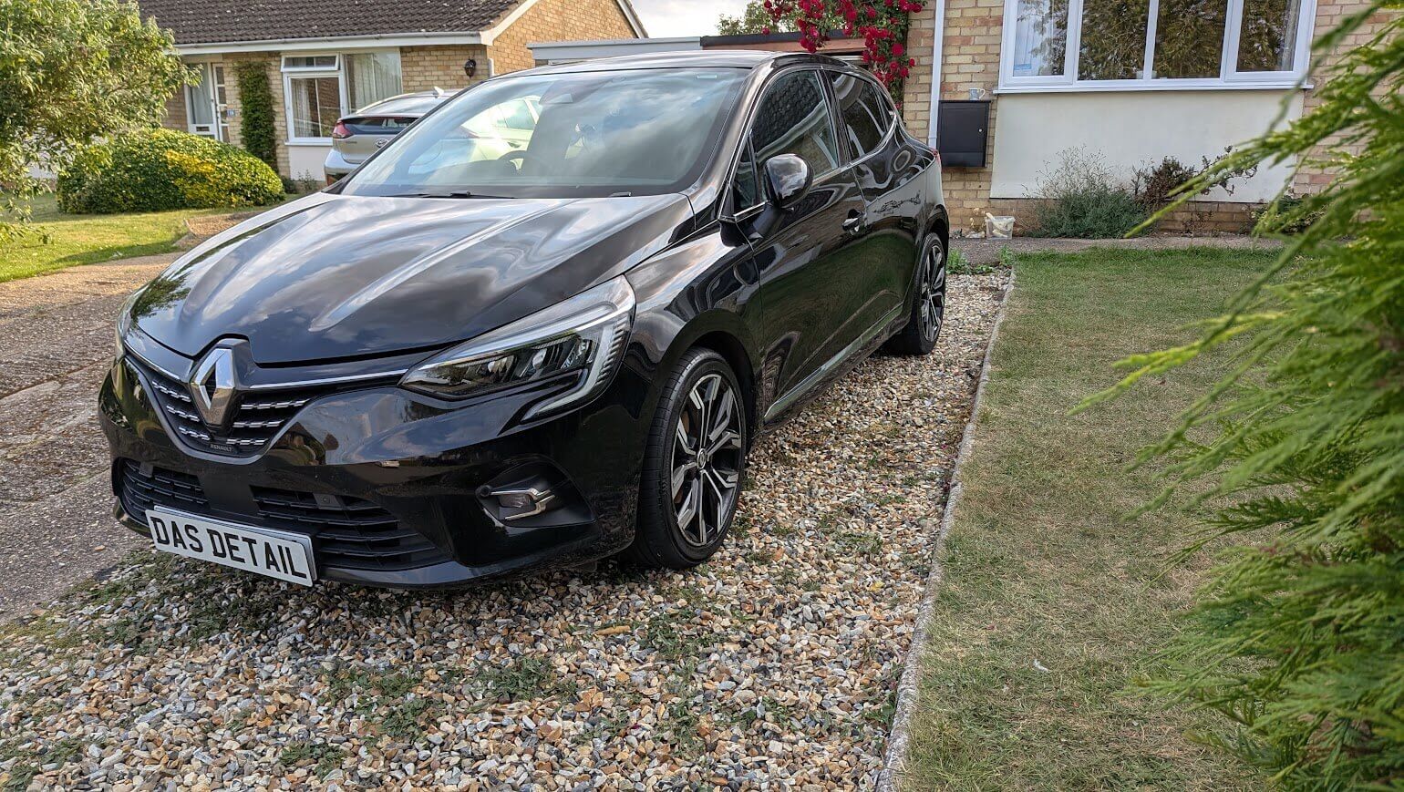 Renault Clio detailed in Glinton, Peterborough